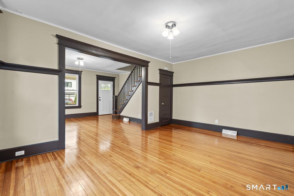 48 Riverview Place Stratford CT 06615