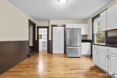 48 Riverview Place Stratford CT 06615