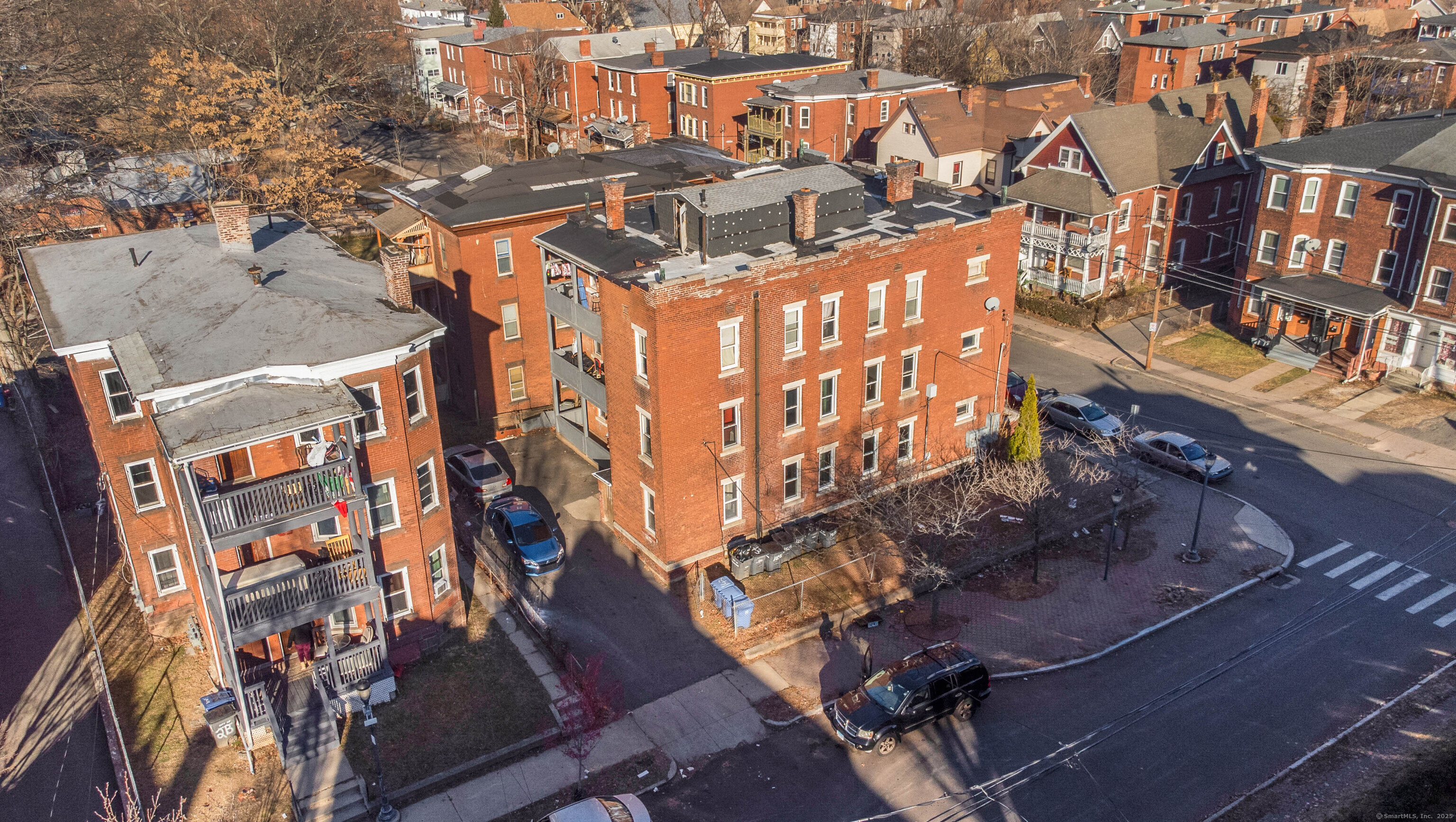 143 Putnam Street Hartford CT 06106