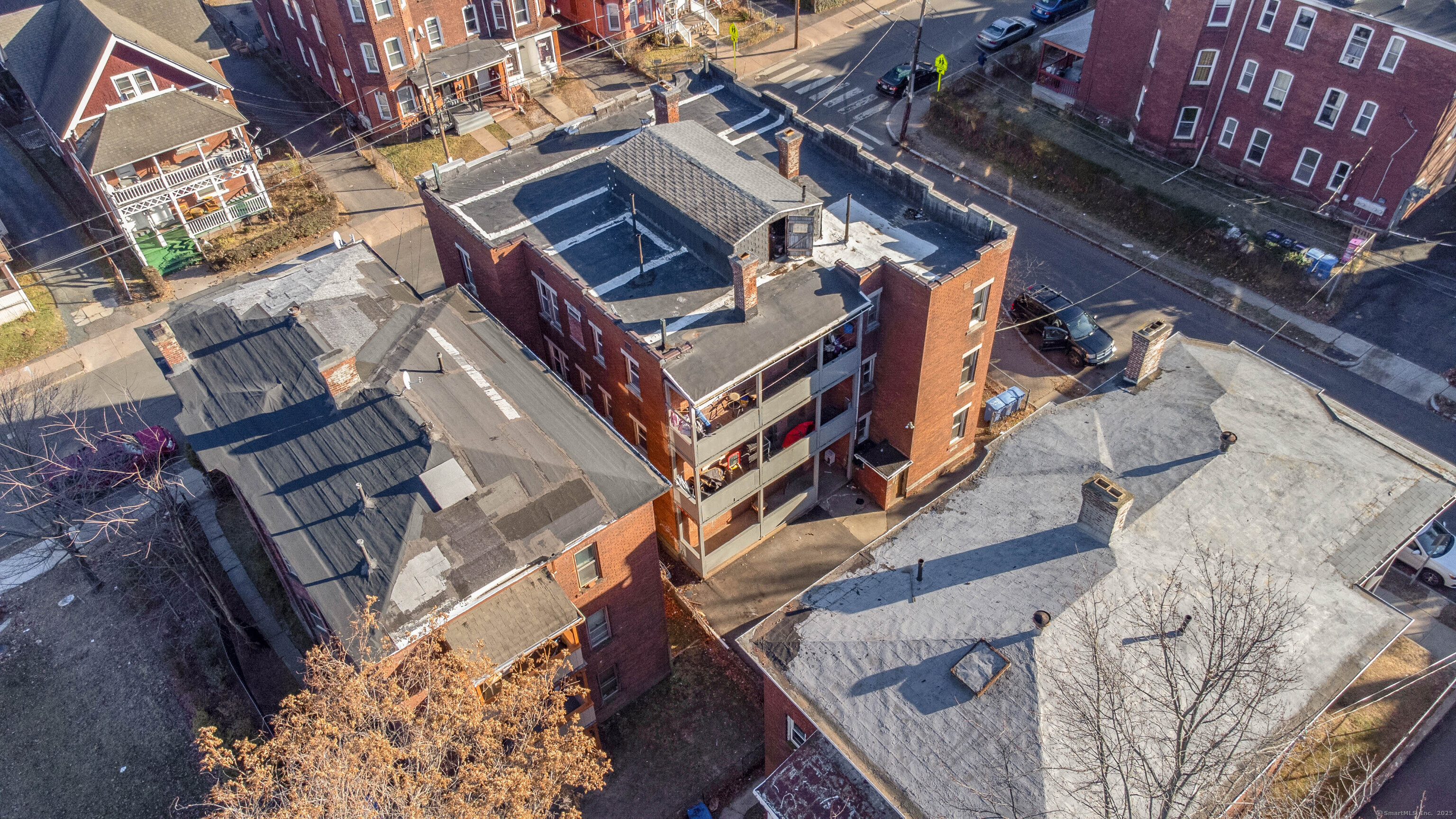 143 Putnam Street Hartford CT 06106