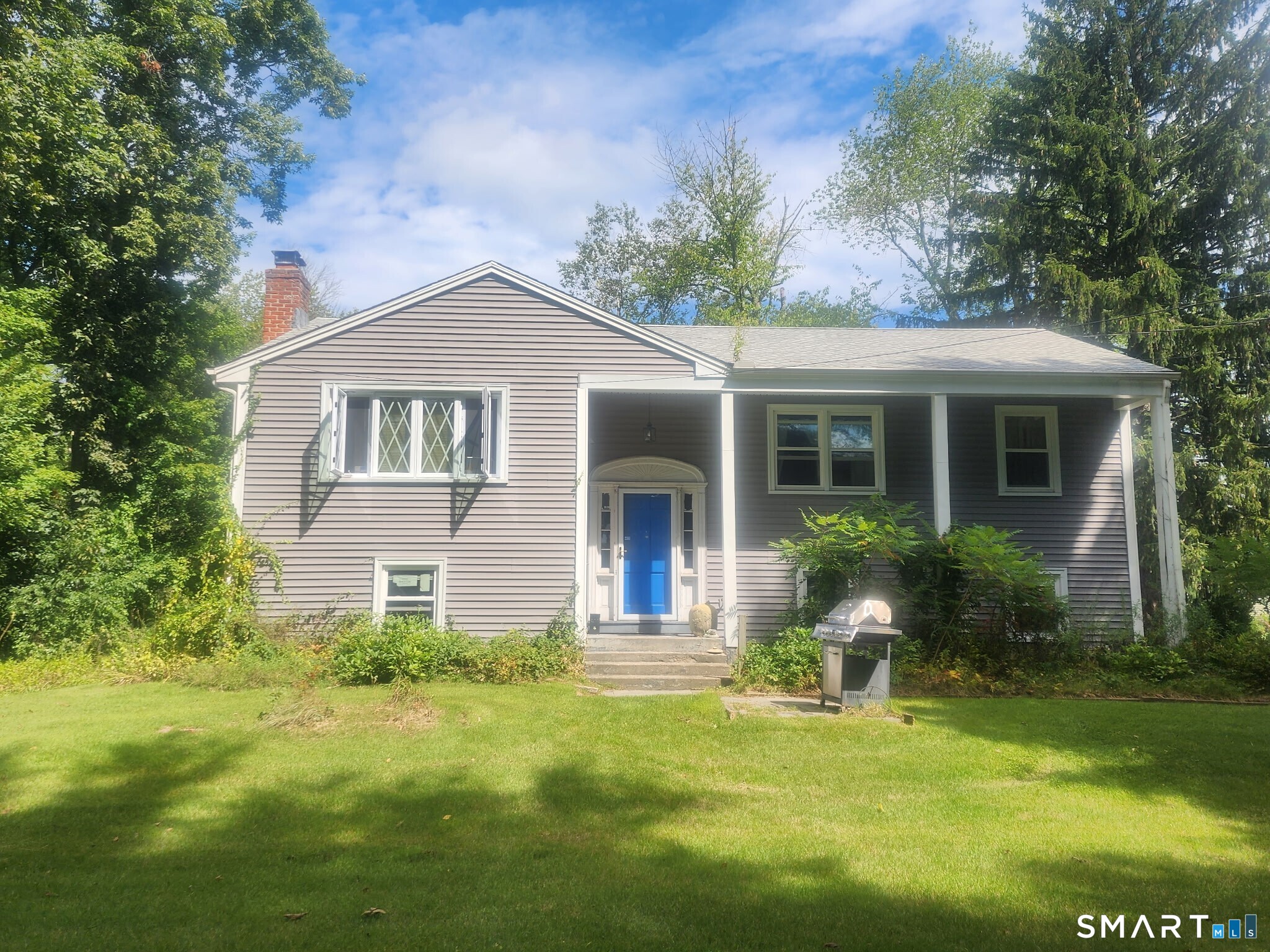 4 Belden Avenue Canton CT 06019