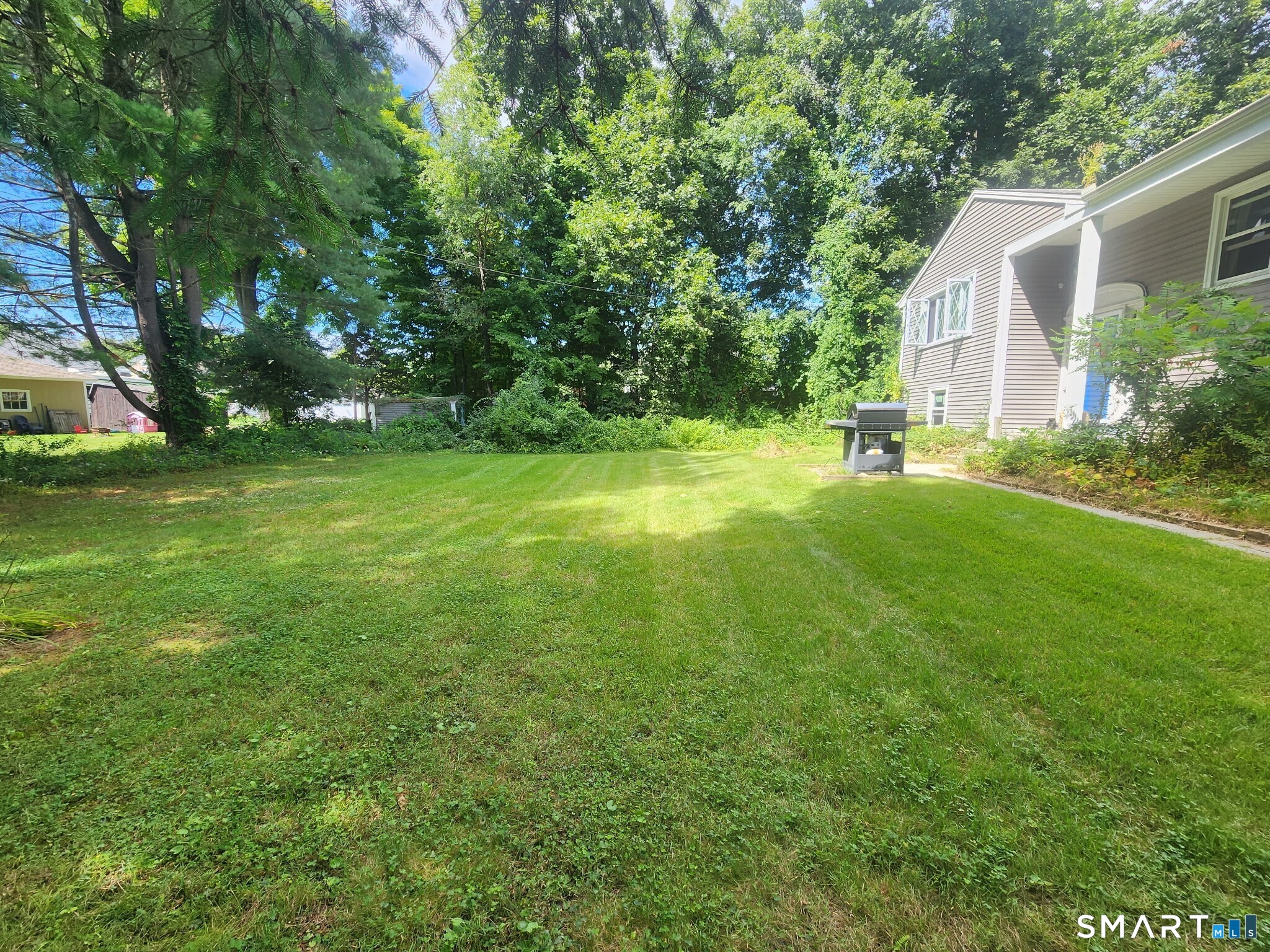 4 Belden Avenue Canton CT 06019