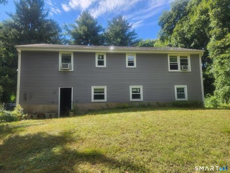 4 Belden Avenue Canton CT 06019