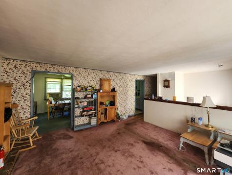 4 Belden Avenue Canton CT 06019