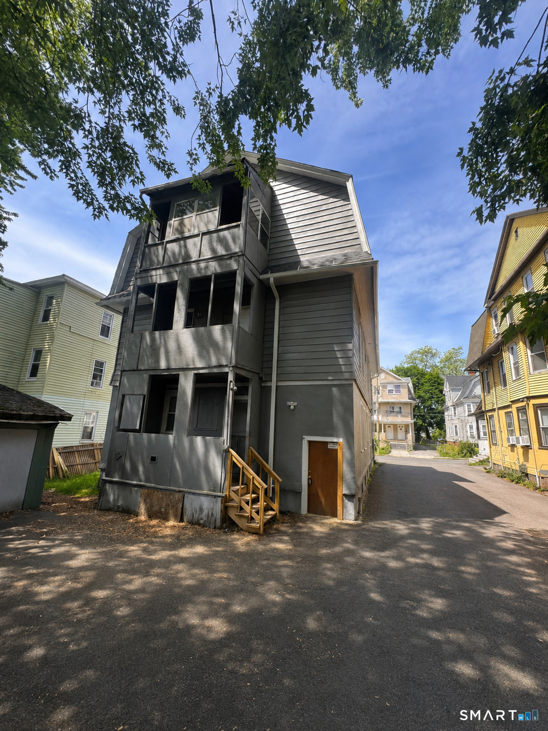 142 Adams Street Hartford CT 06112
