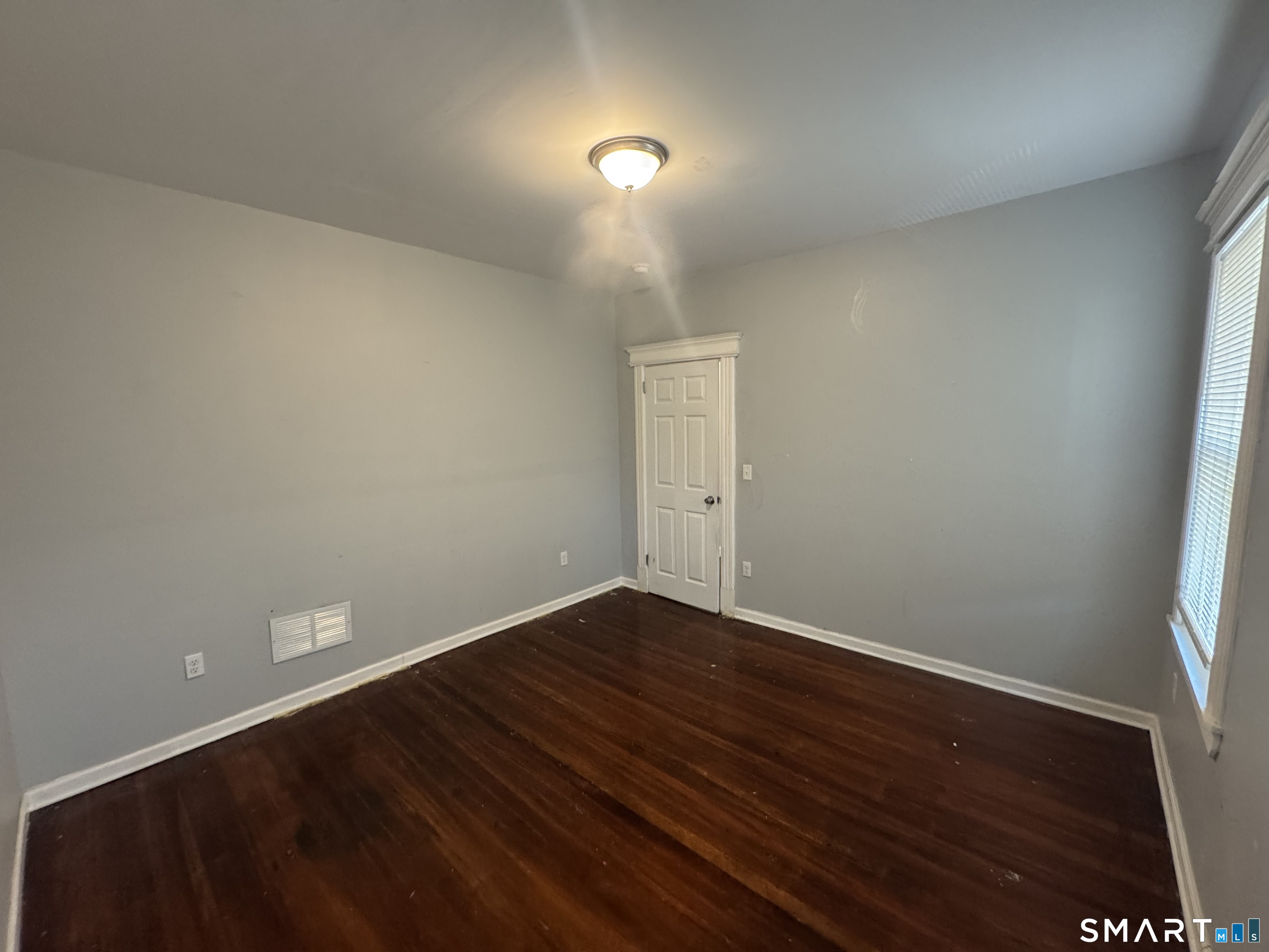 142 Adams Street Hartford CT 06112
