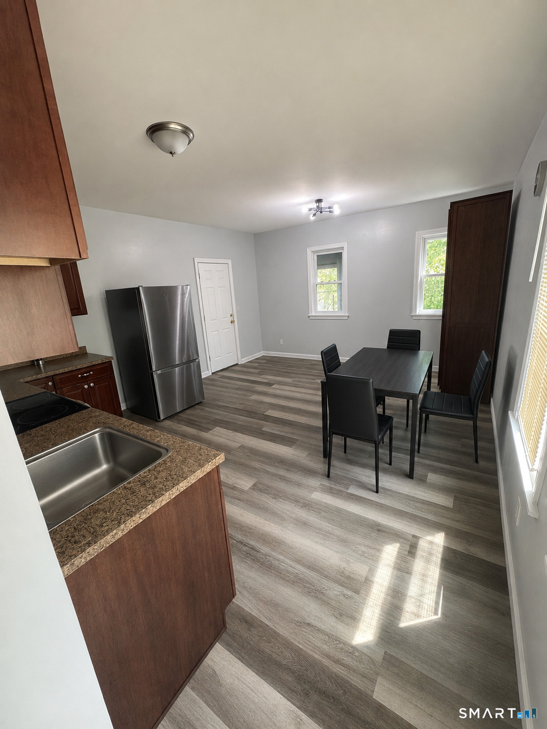142 Adams Street Hartford CT 06112