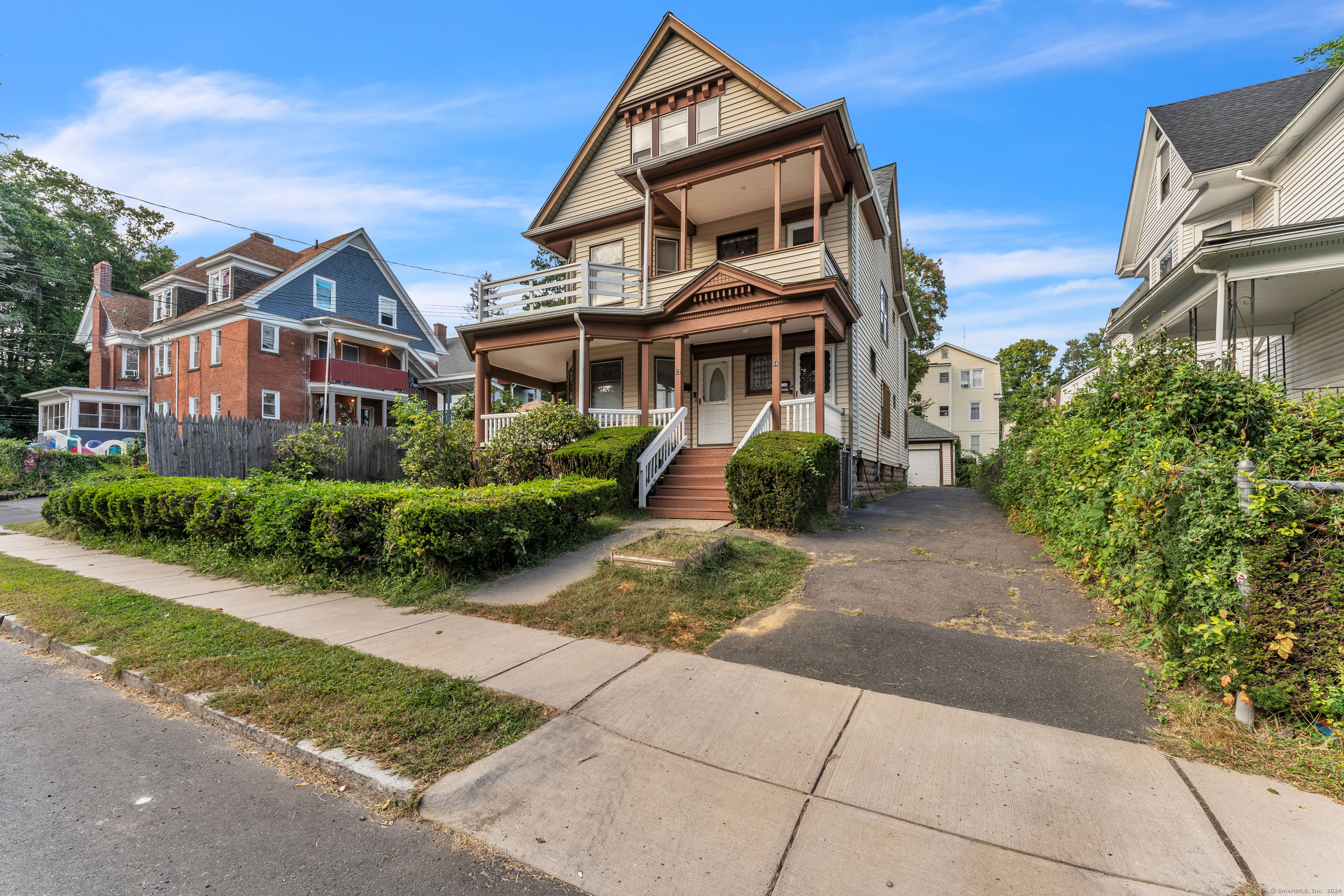 12-14 Vineland Terrace Hartford CT 06112