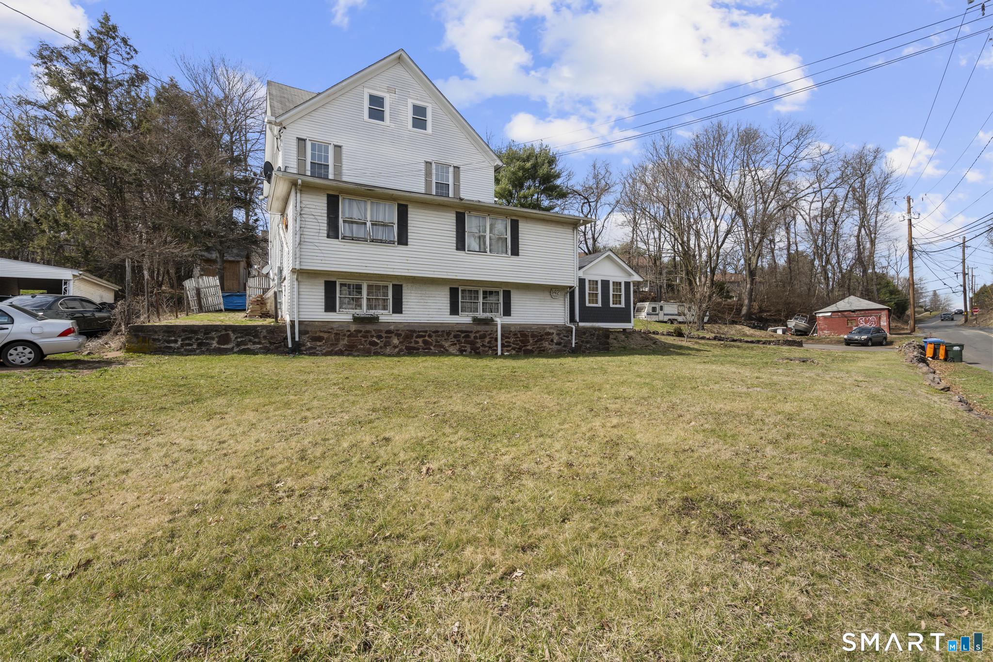 142 Gracey Avenue Meriden CT 06451