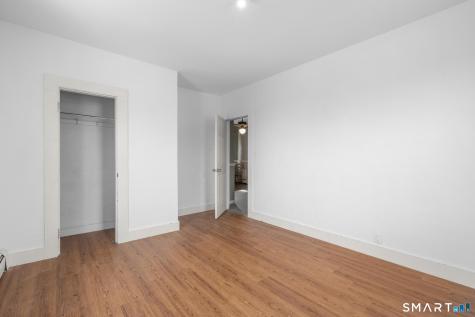 142 Gracey Avenue Meriden CT 06451