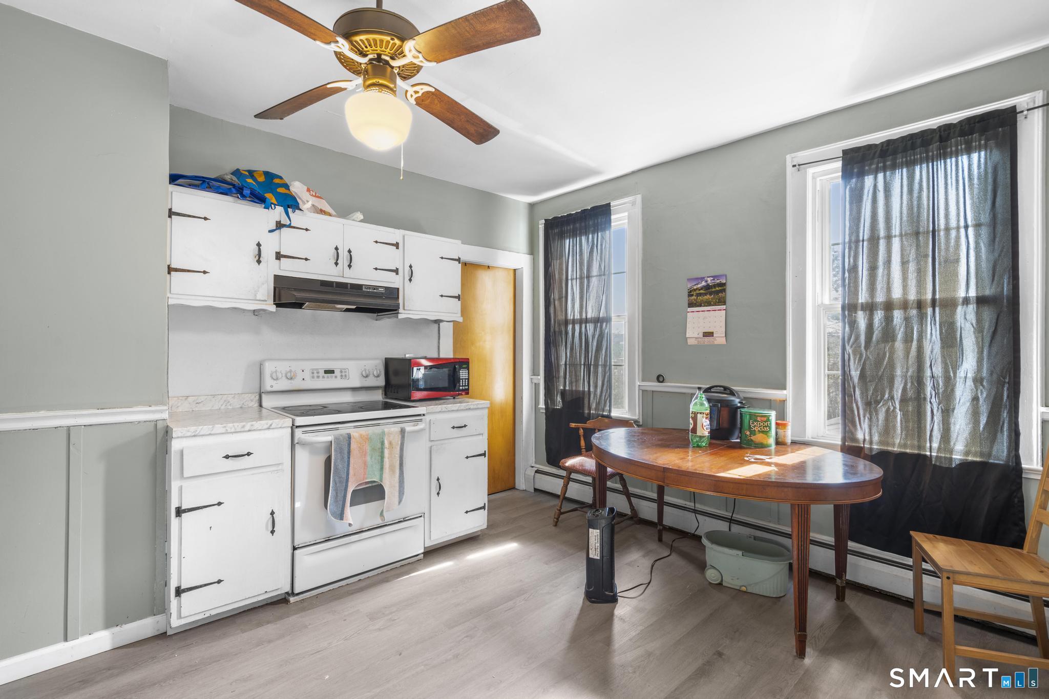 142 Gracey Avenue Meriden CT 06451