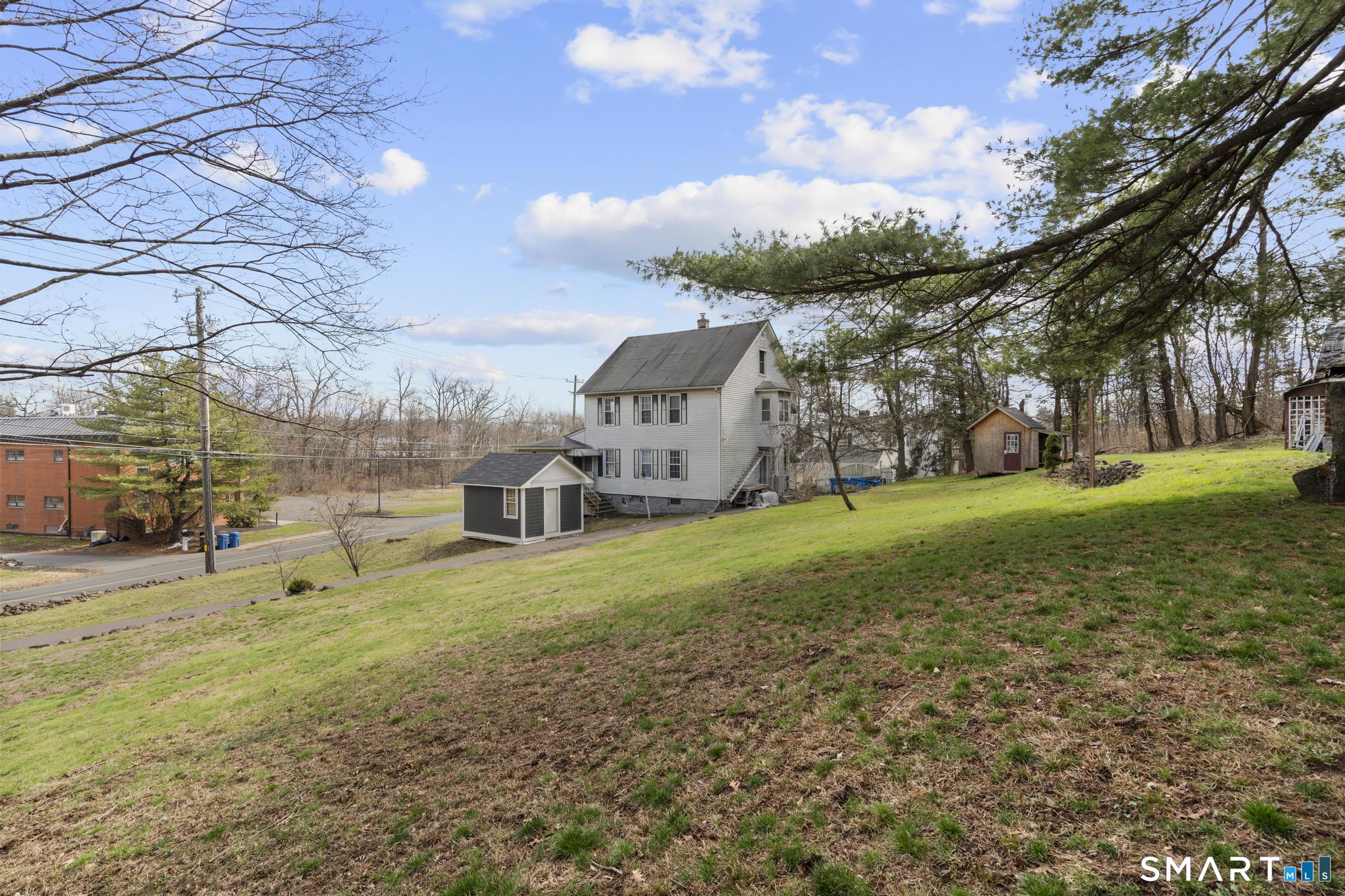 142 Gracey Avenue Meriden CT 06451