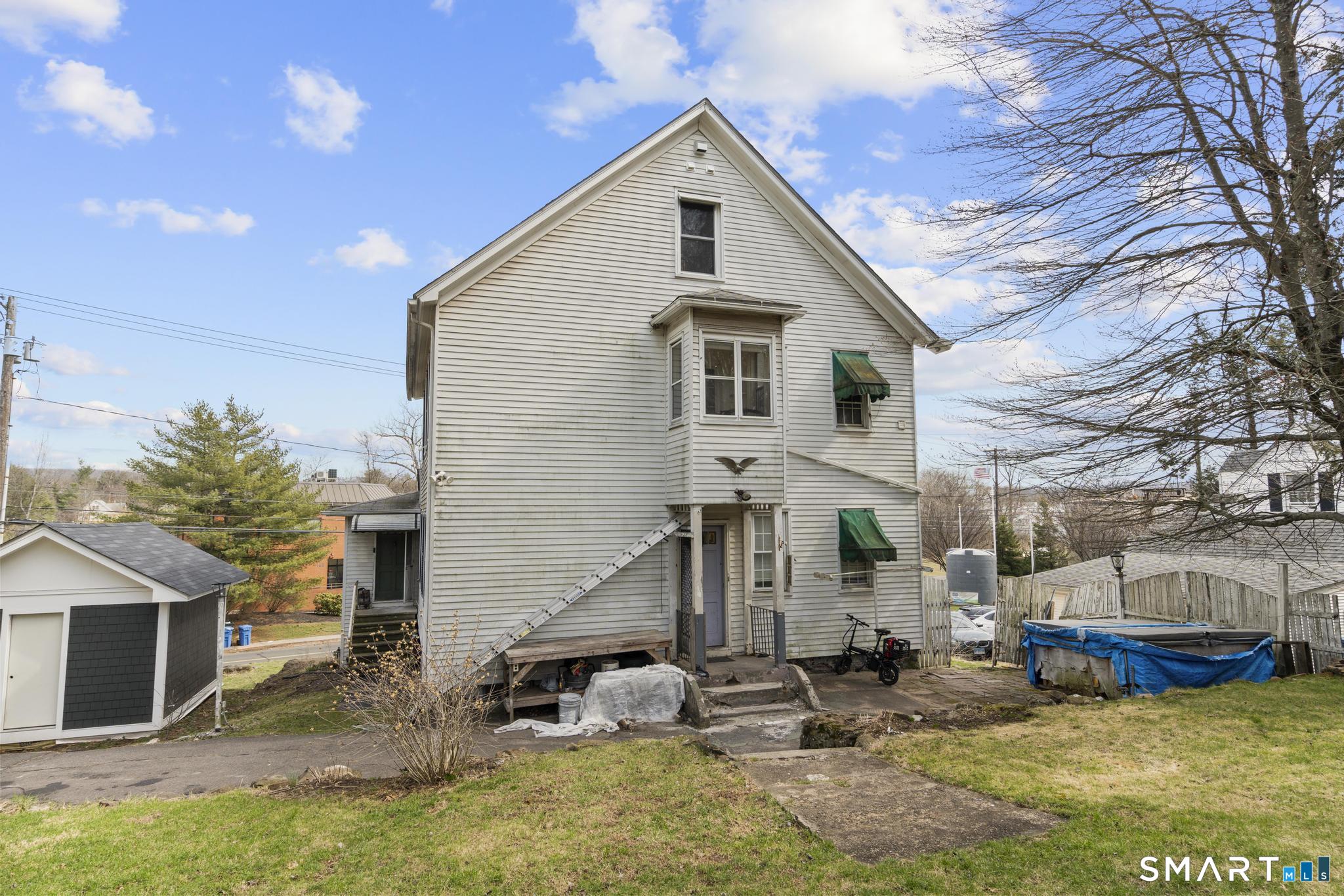 142 Gracey Avenue Meriden CT 06451