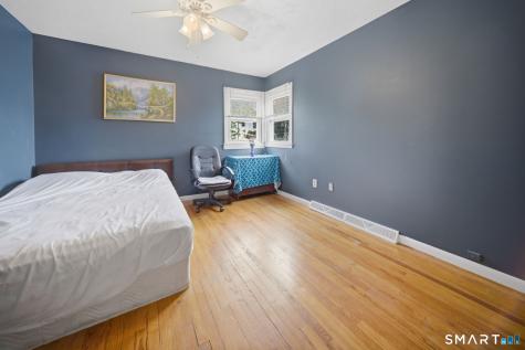 102 Highland Street West Haven CT 06516