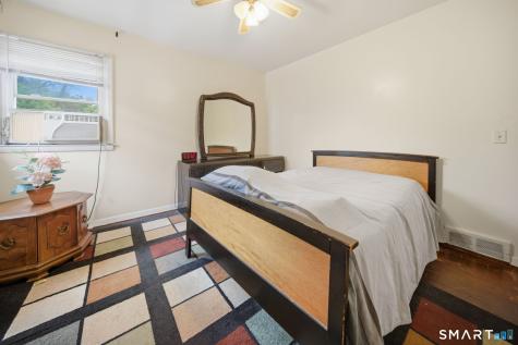102 Highland Street West Haven CT 06516