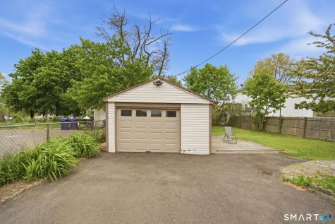 102 Highland Street West Haven CT 06516