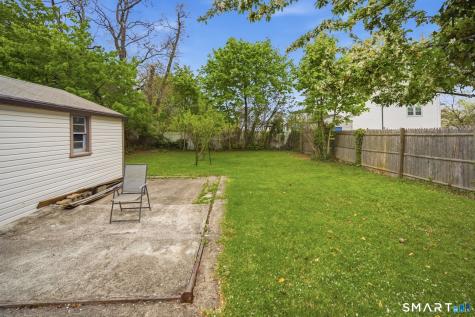 102 Highland Street West Haven CT 06516