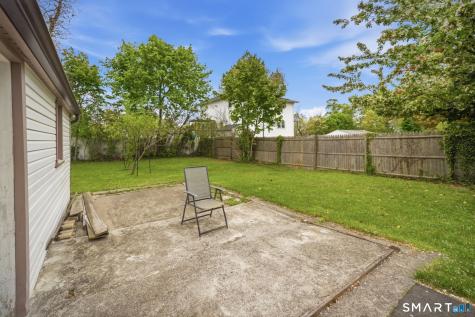 102 Highland Street West Haven CT 06516