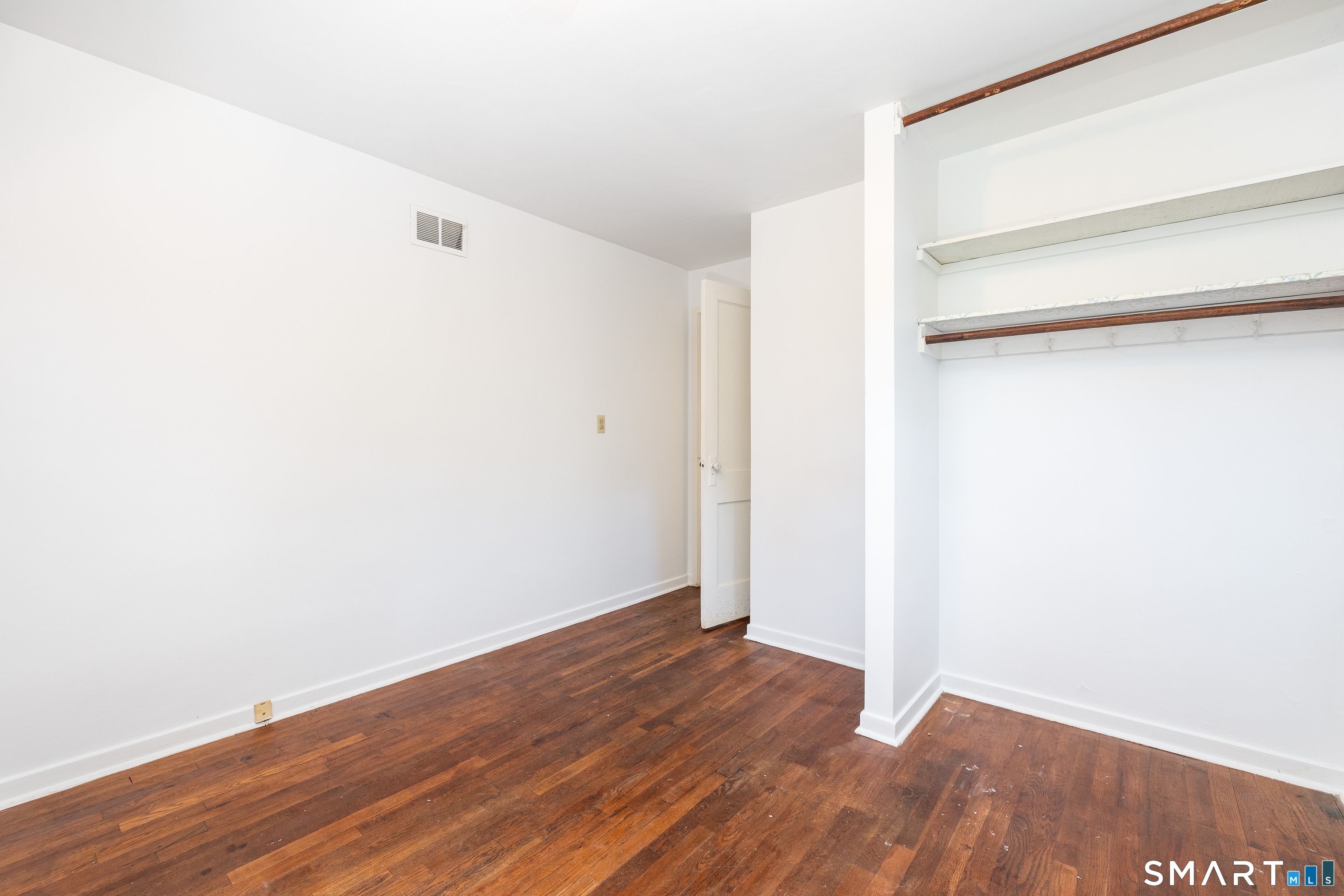 28 Elmhurst Street West Hartford CT 06110