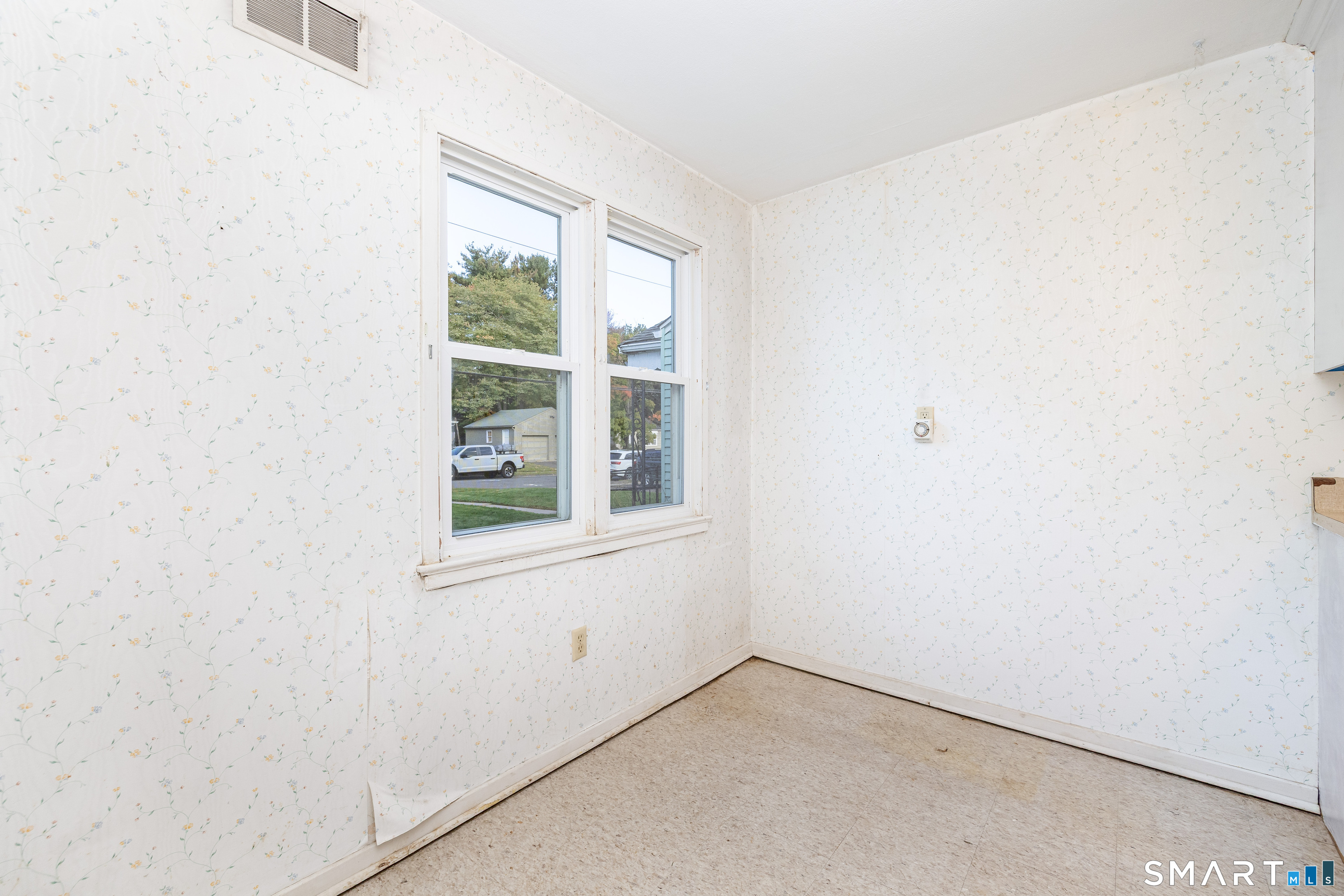 28 Elmhurst Street West Hartford CT 06110