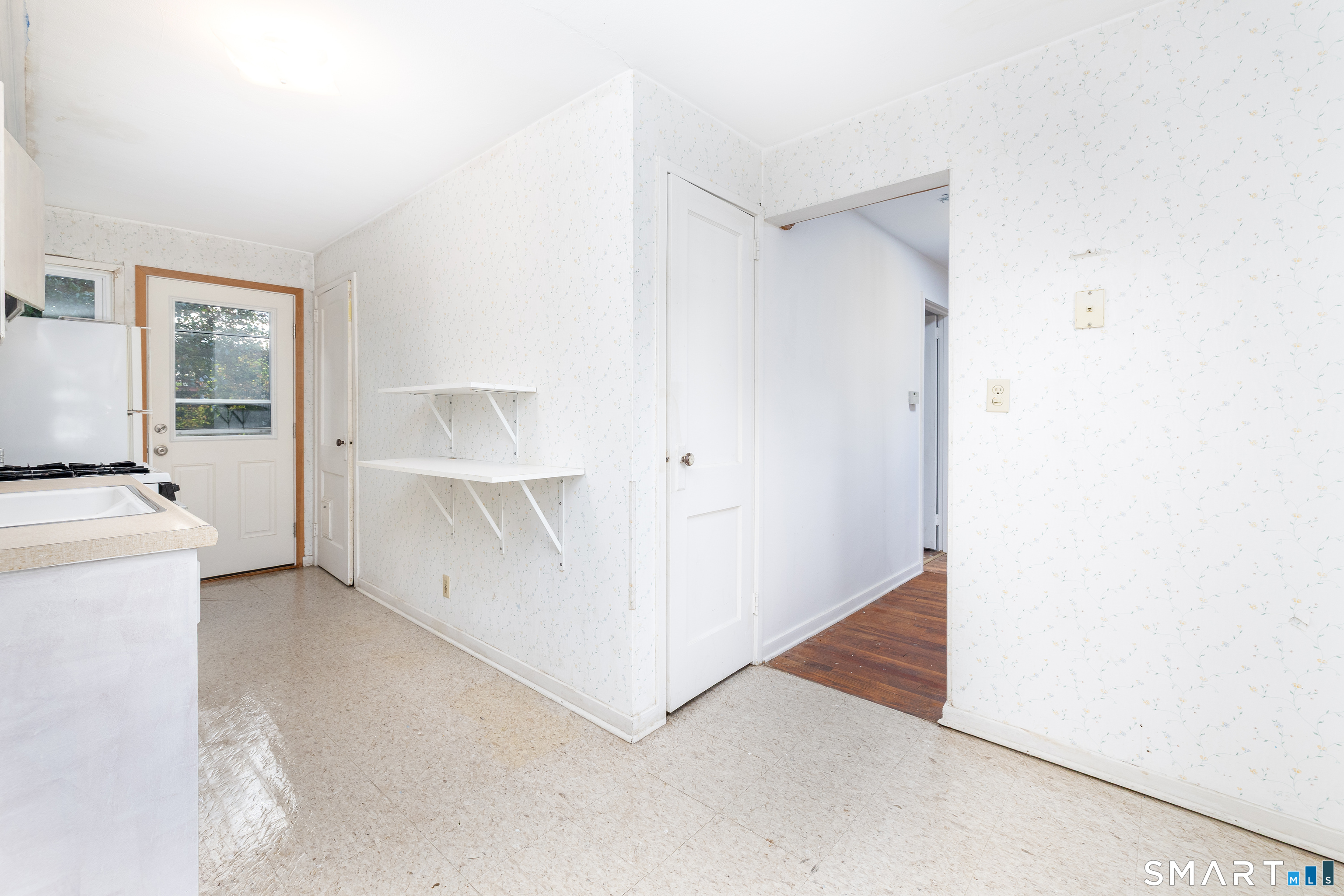 28 Elmhurst Street West Hartford CT 06110