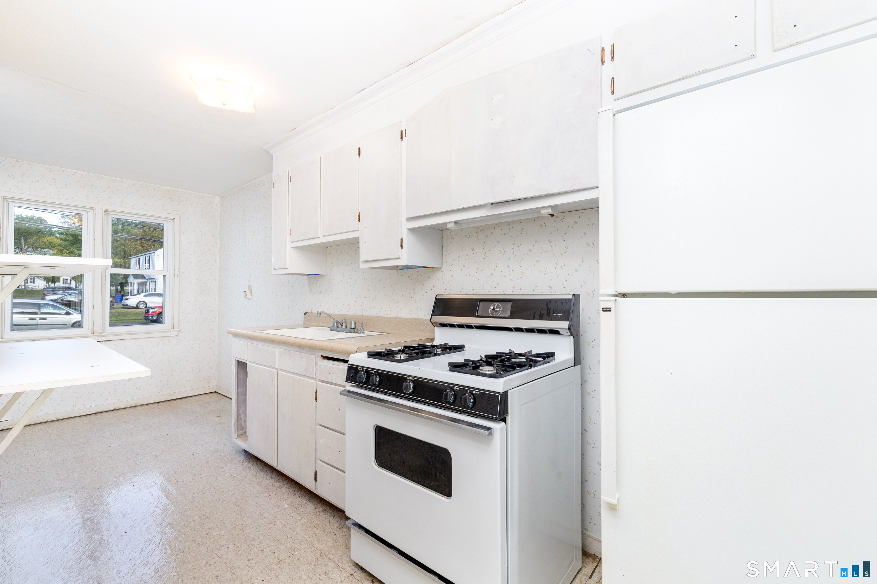 28 Elmhurst Street West Hartford CT 06110