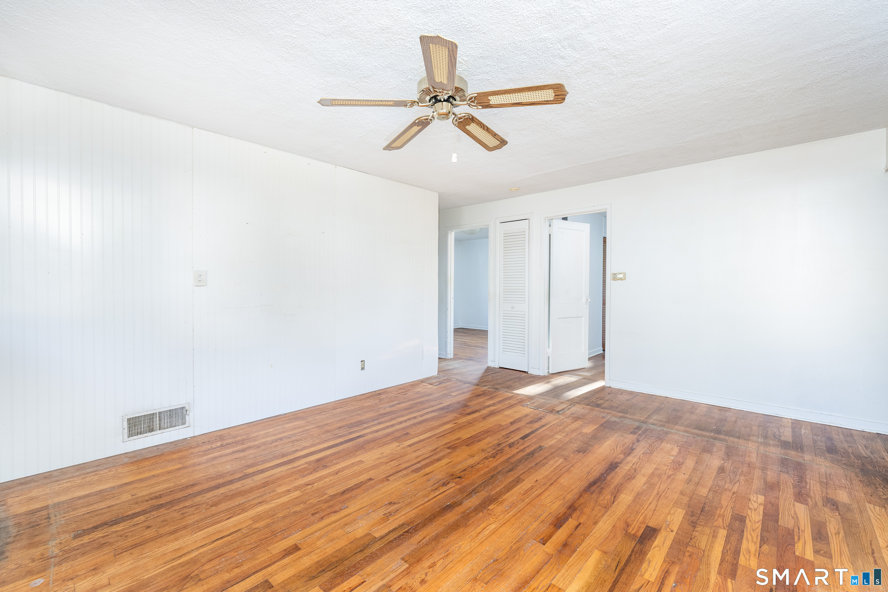 28 Elmhurst Street West Hartford CT 06110