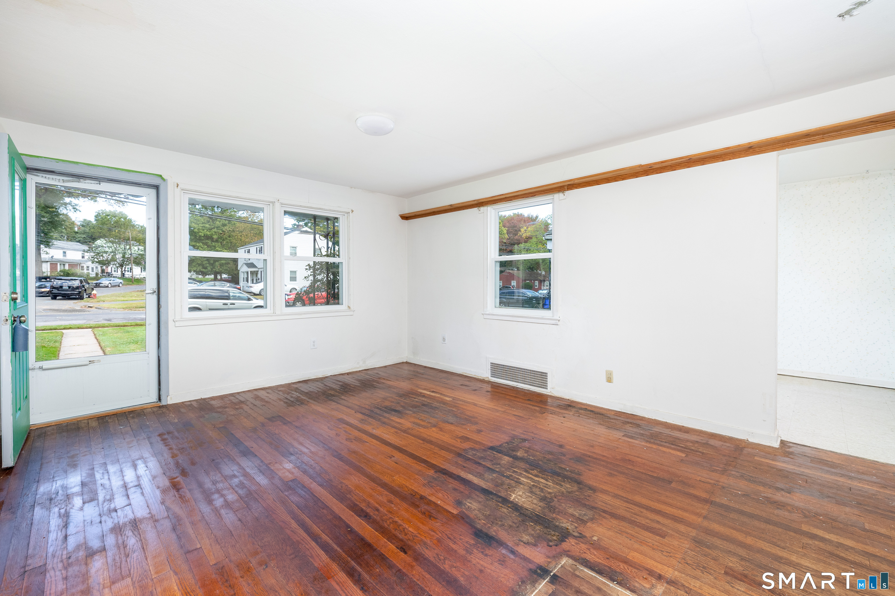 28 Elmhurst Street West Hartford CT 06110