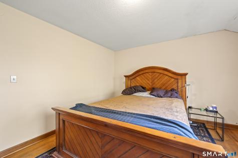 74-76 Bridle Path Newington CT 06111