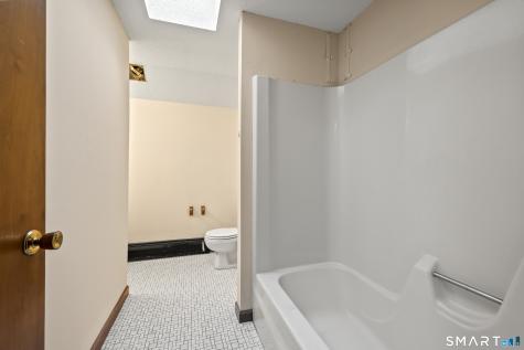 74-76 Bridle Path Newington CT 06111