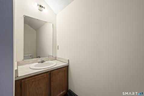 74-76 Bridle Path Newington CT 06111