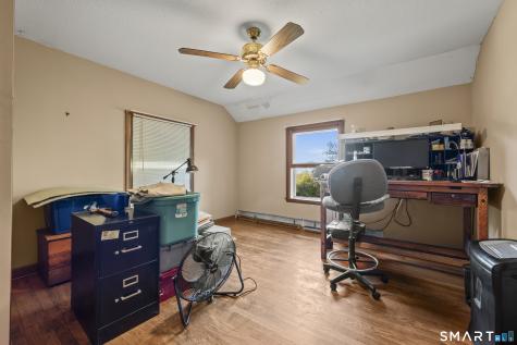 74-76 Bridle Path Newington CT 06111