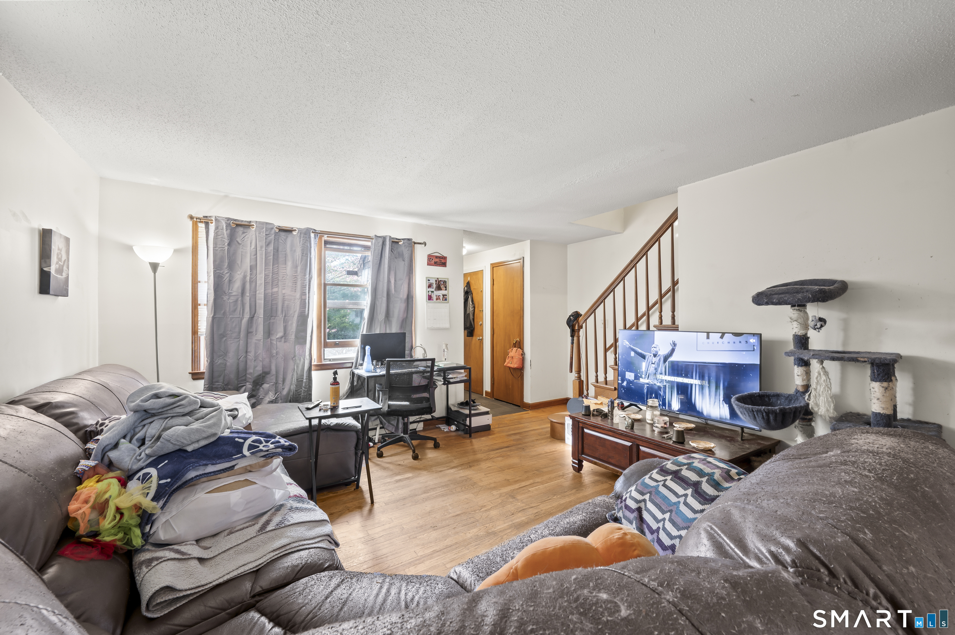 74 Bridle Path Newington CT 06111