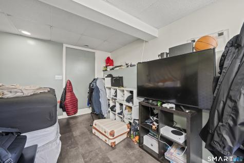 74-76 Bridle Path Newington CT 06111