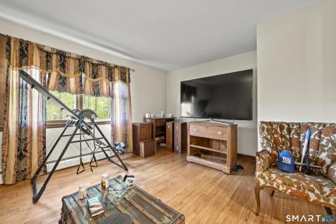 74-76 Bridle Path Newington CT 06111