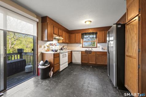 74-76 Bridle Path Newington CT 06111