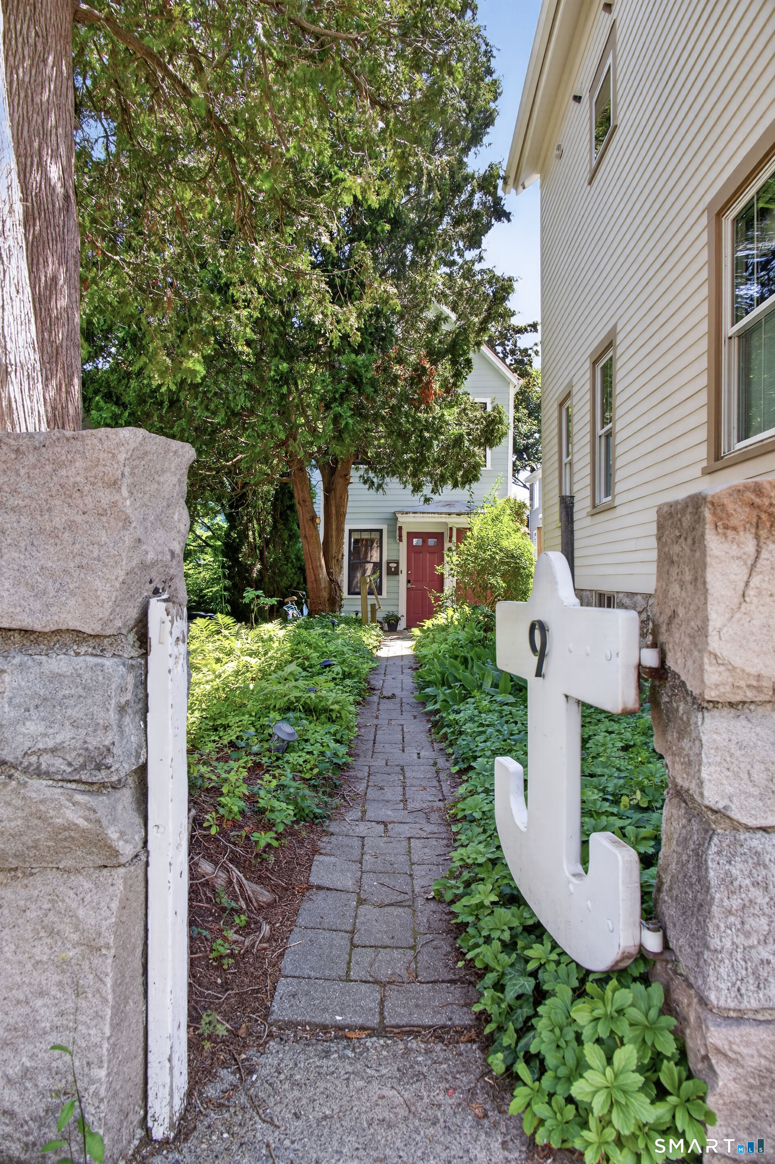 9 Cliff Street Stonington CT 06378