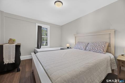 9 Cliff Street Stonington CT 06378