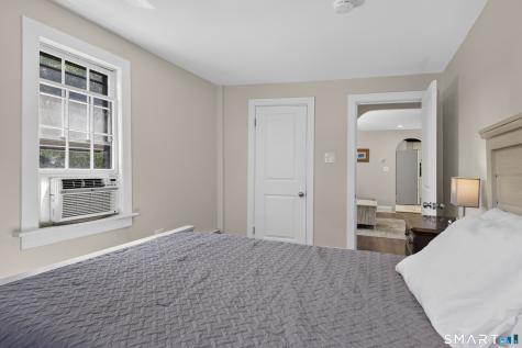 9 Cliff Street Stonington CT 06378
