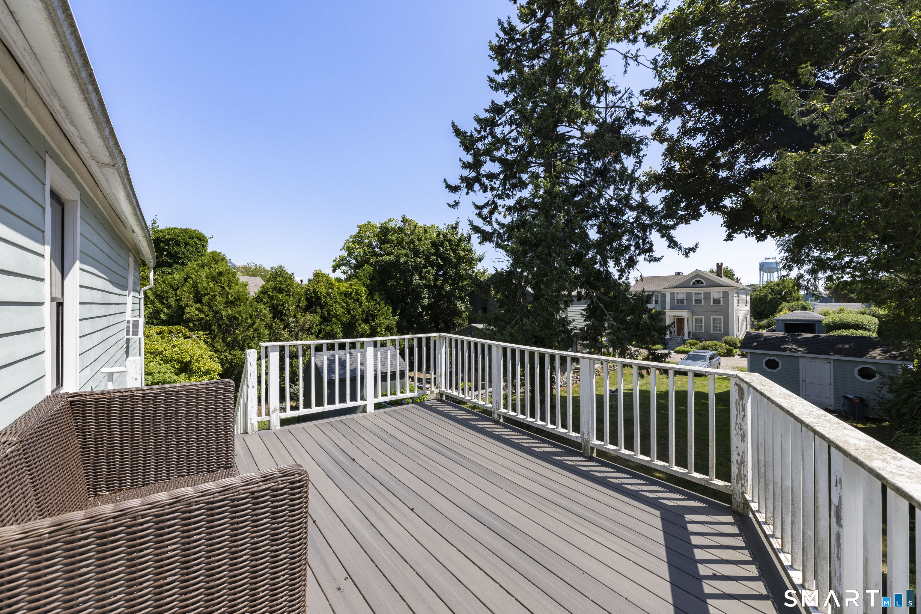 9 Cliff Street Stonington CT 06378