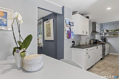 9 Cliff Street Stonington CT 06378