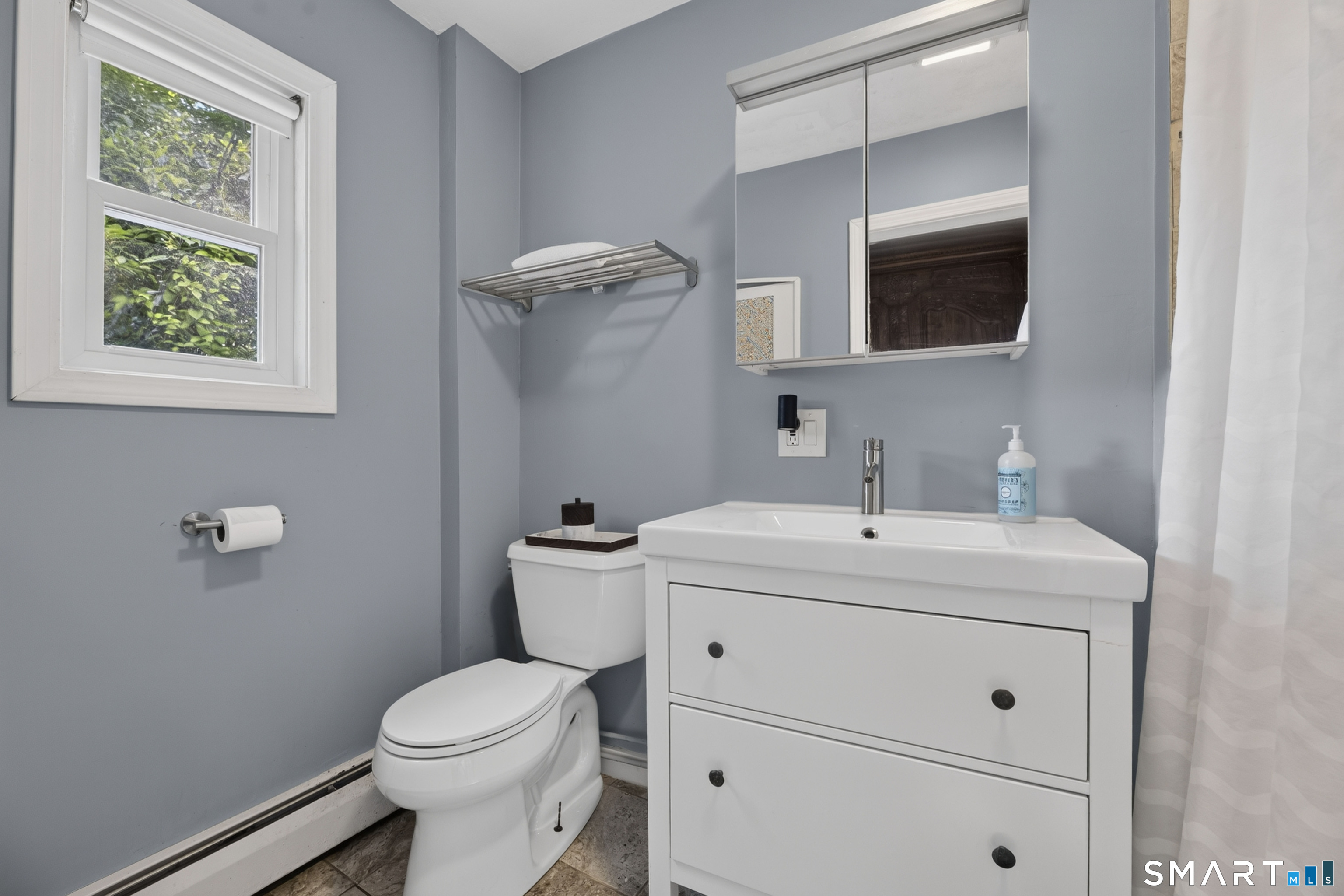 9 Cliff Street Stonington CT 06378