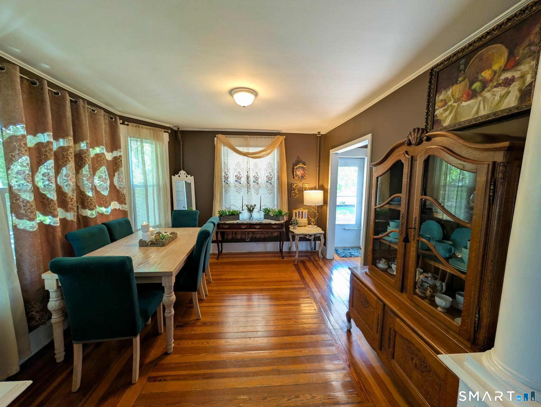 81 Lincoln Street Enfield CT 06082