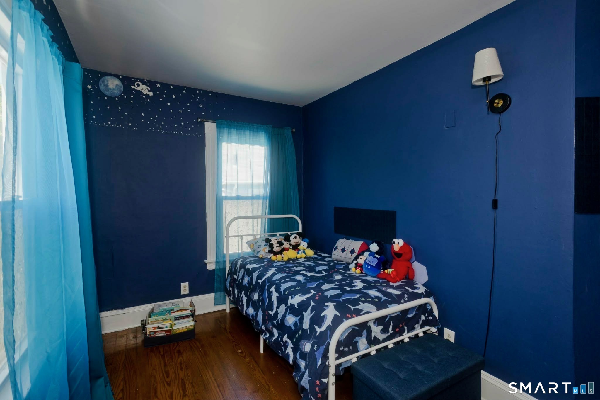 81 Lincoln Street Enfield CT 06082