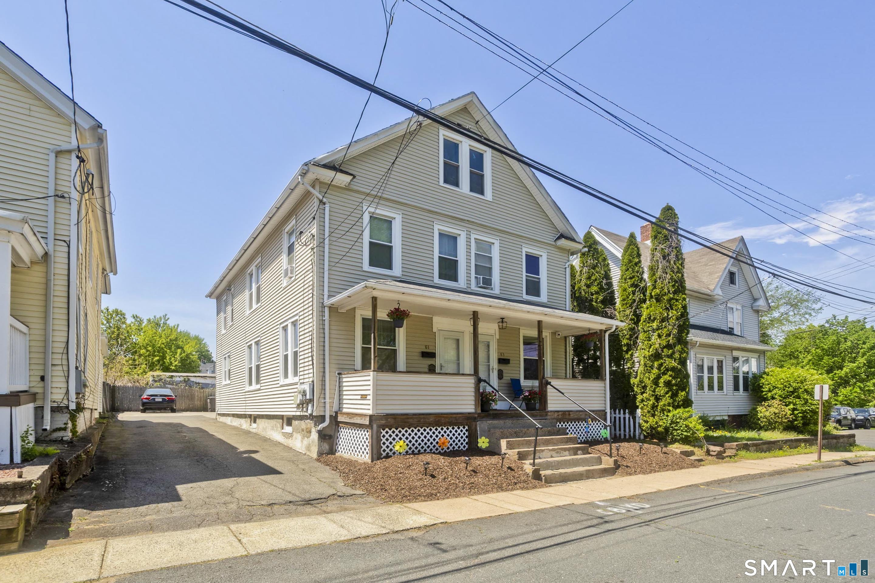 81 Lincoln Street Enfield CT 06082