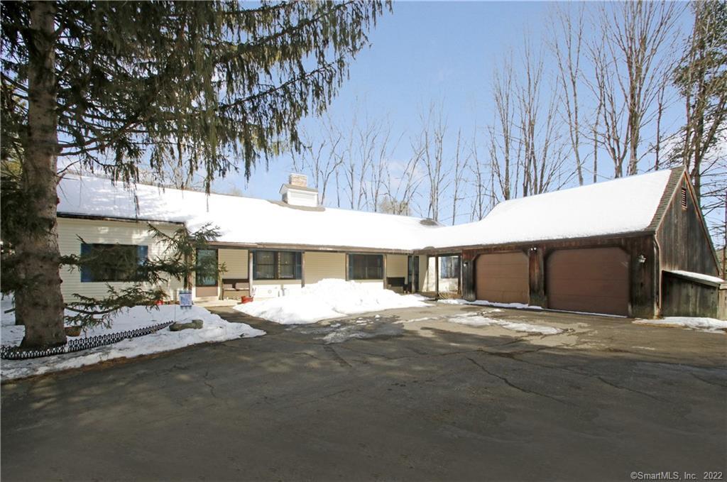 62 Westwood Road Woodbury CT 06798