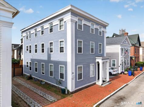 16 Starr Street New London CT 06320