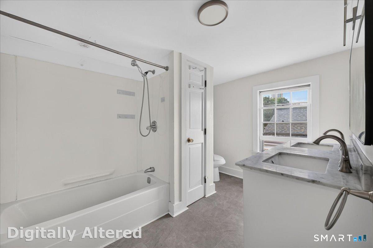 16 Starr Street New London CT 06320