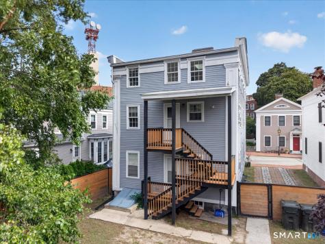 16 Starr Street New London CT 06320