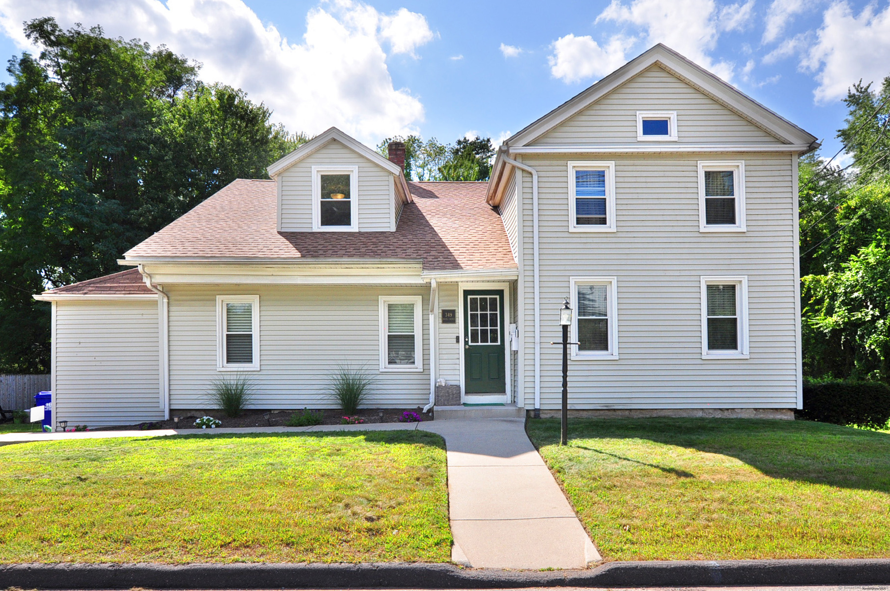 349 Naubuc Avenue Glastonbury CT 06033